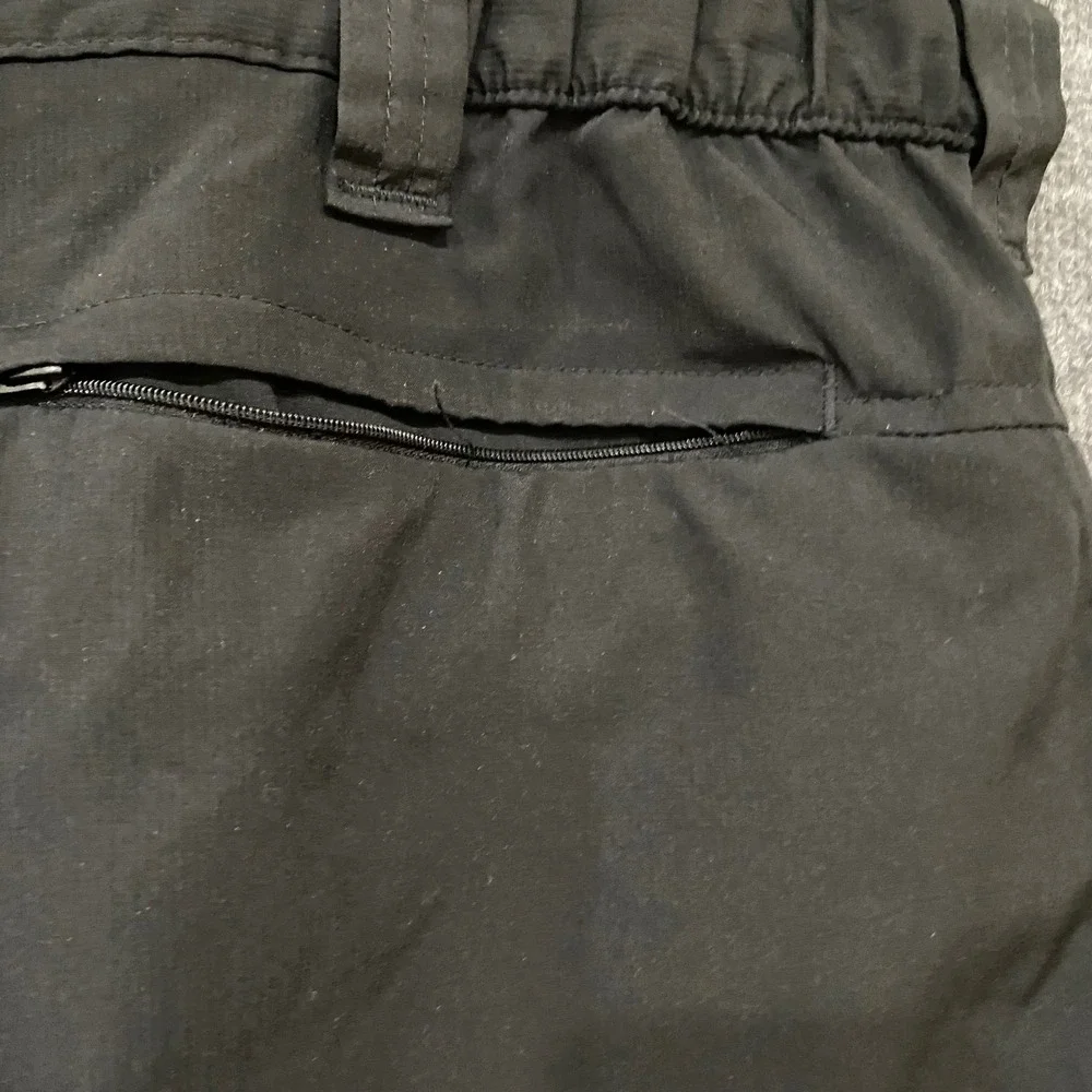 Wrangler Authentics Mens Outdoor Utility Shorts Black ZM926BL Size 46